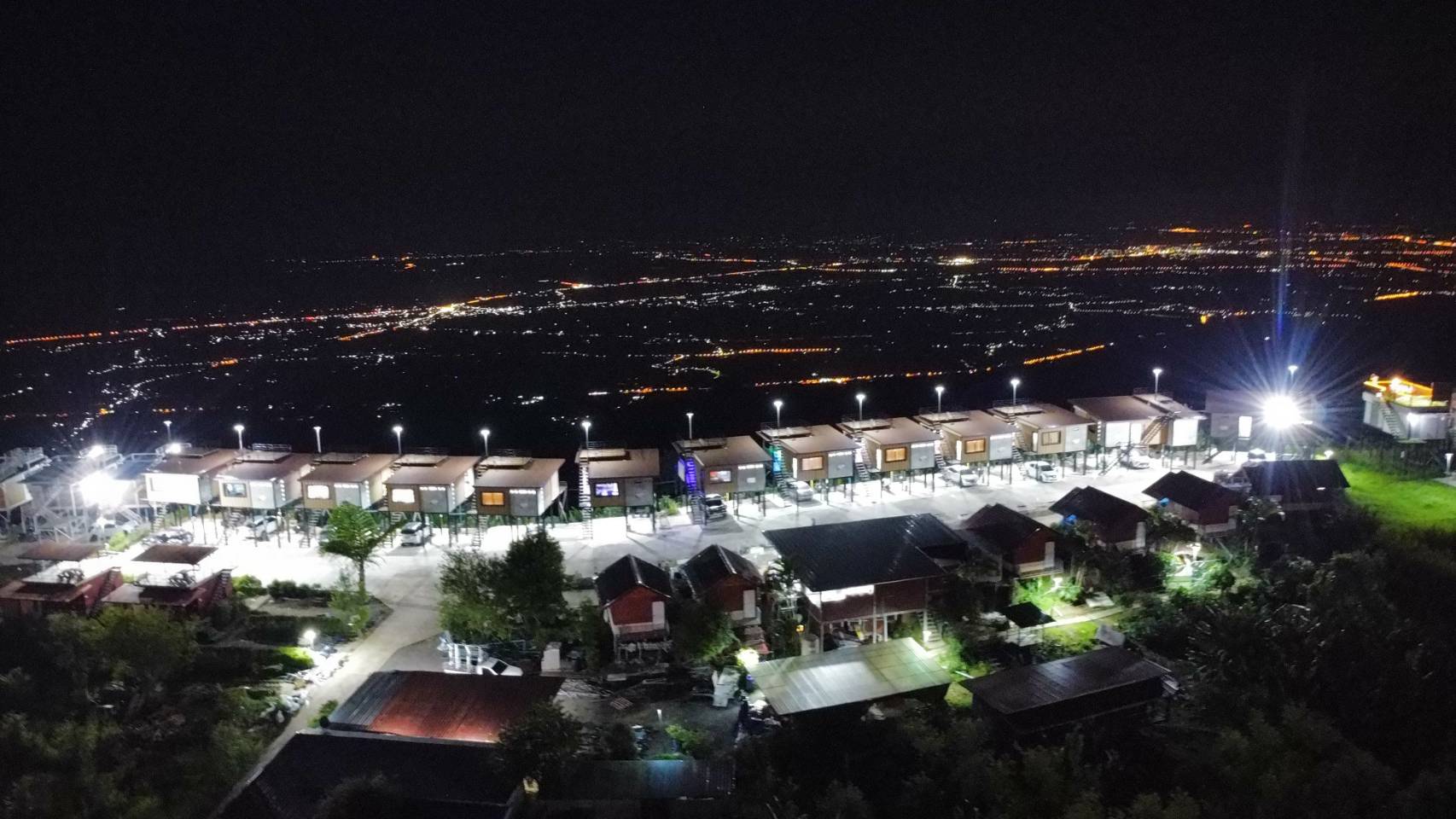 บรรยากาศกลางคืนก็สวยนะ